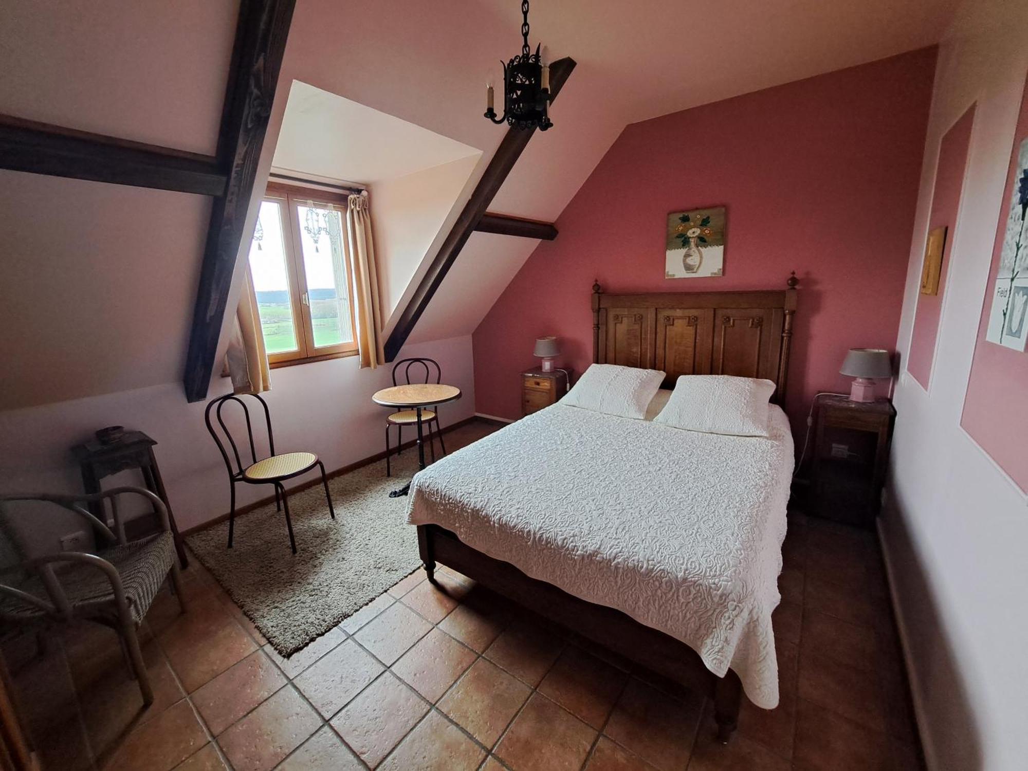 Location A Coucy Le Chateau 외부 사진